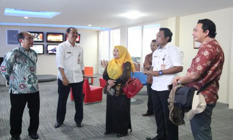 Kunjungan Diskominfo Singkawang di Denpasar Cyber Monitor 
