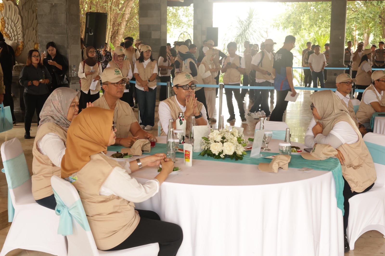 PENANAMAN POHON MANGROVE SERANGKAIAN PUNCAK HARI MANGROVE SEDUNIA 2026