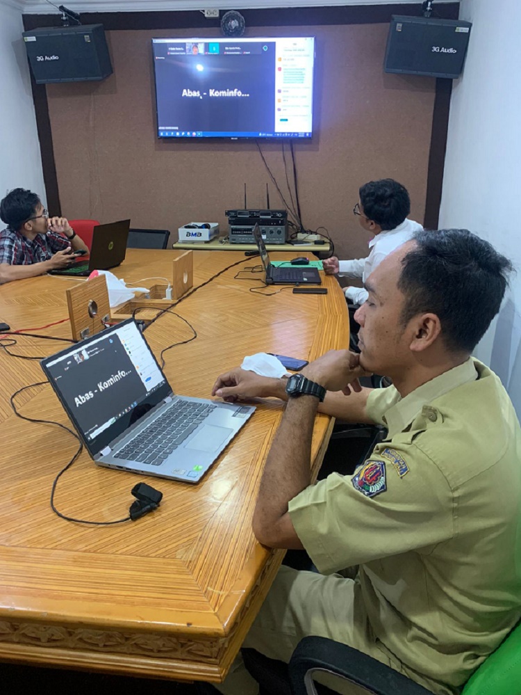 Diskominfos Denpasar Mengikuti APEKSI Bersama AWS
