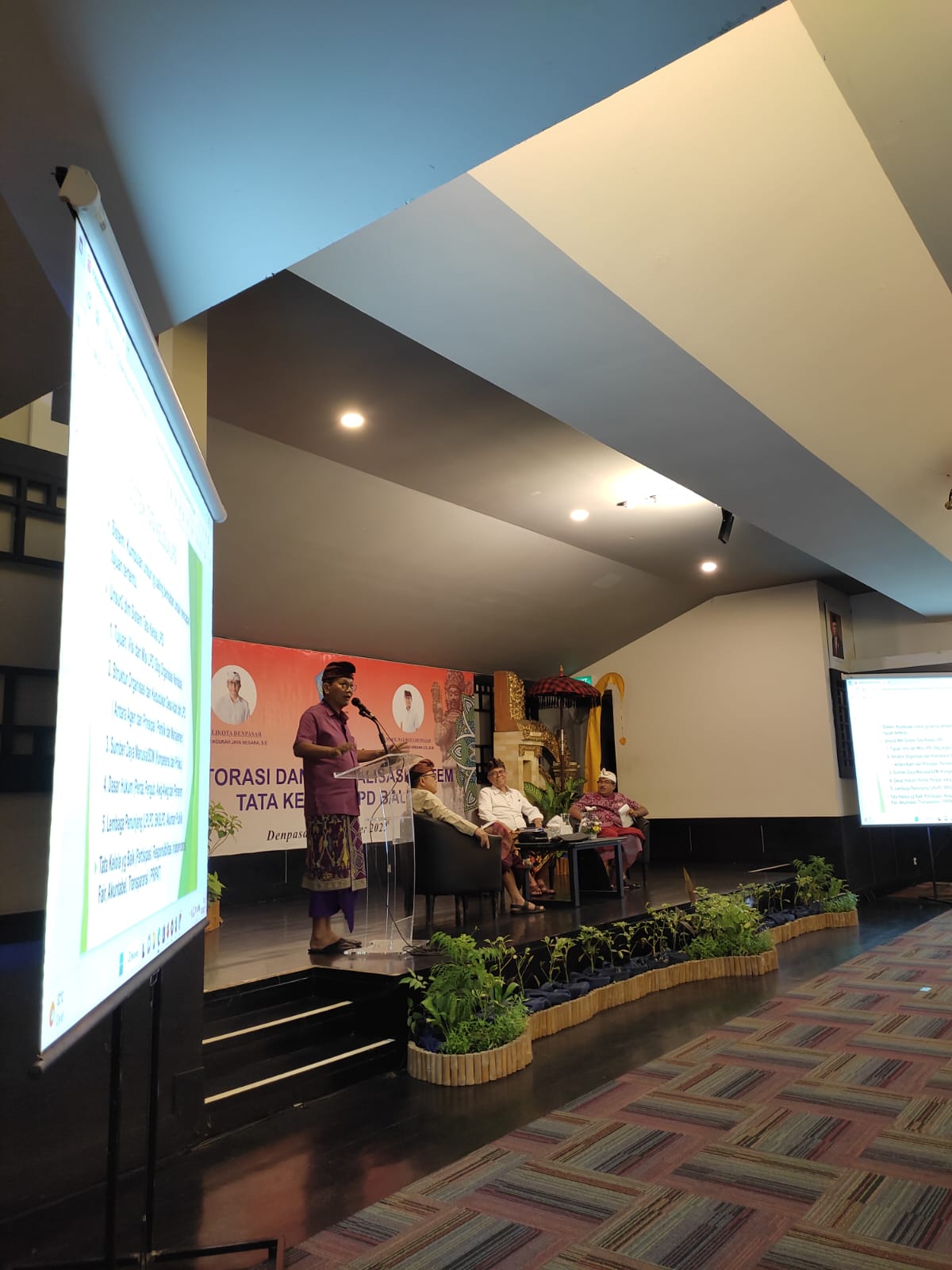 FGD Lembaga Perkreditan Desa 