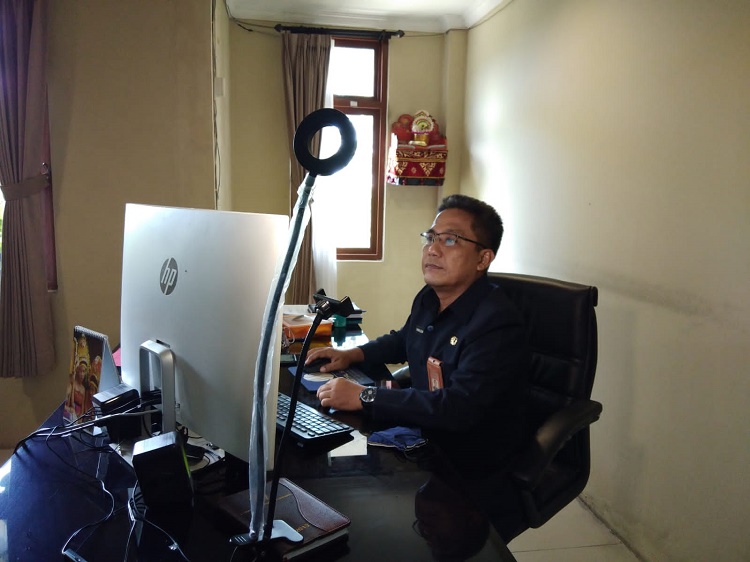 Rapat Paripurna ke-12