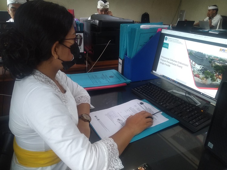 Rapat Pembahasan Pekerjaan Penyusunan Dokumen Sinkronisasi Program Pemanfaatan Ruang Jangka Pendek 