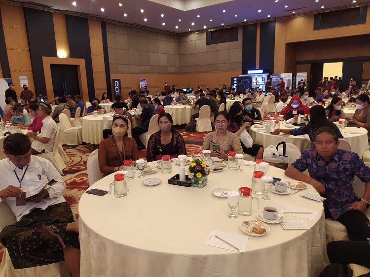 Dinas Kominfos Kota Denpasar menghadiri acara Sosialisasi untuk mendukung Kebijakan Pemerintah Dalam Rangka Percepatan Pelaksanaan Pengadaan Barang/ Jasa Pemerintah