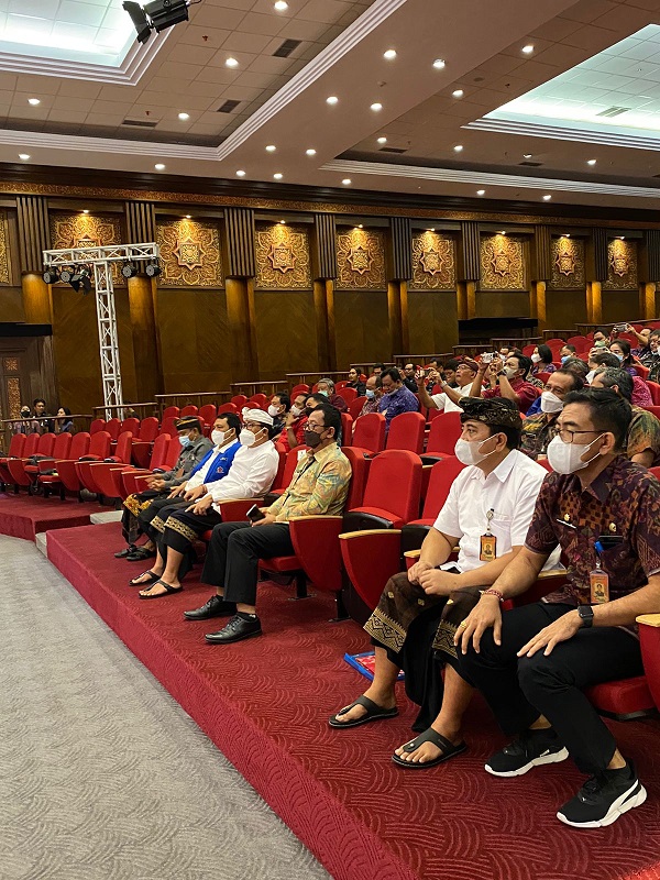 Kominfos denpasar menghadiri  pelantikan dewan pengurus dpd lpm