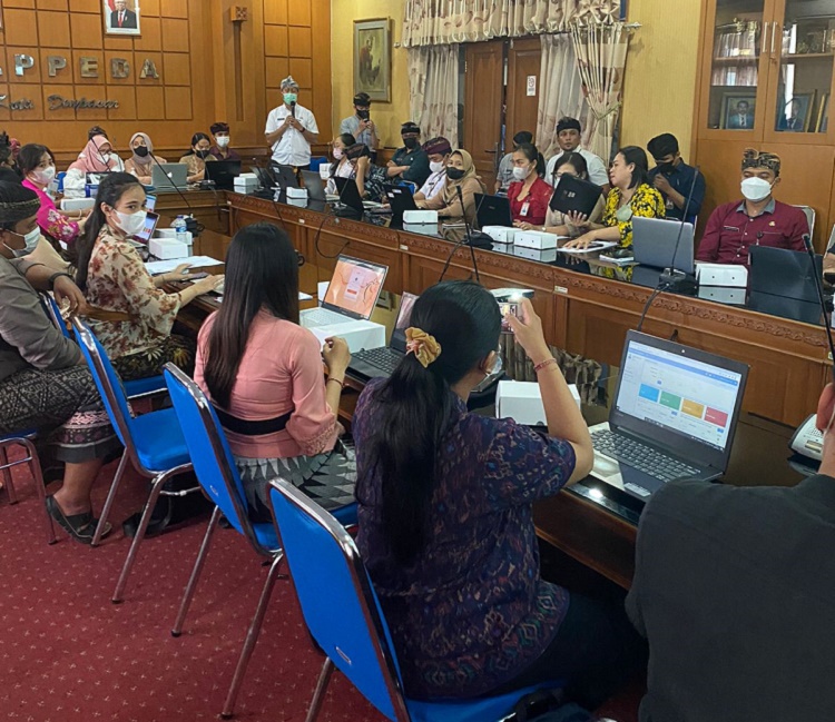 Diskominfos Lakukan Pendampingan Input Satu Data