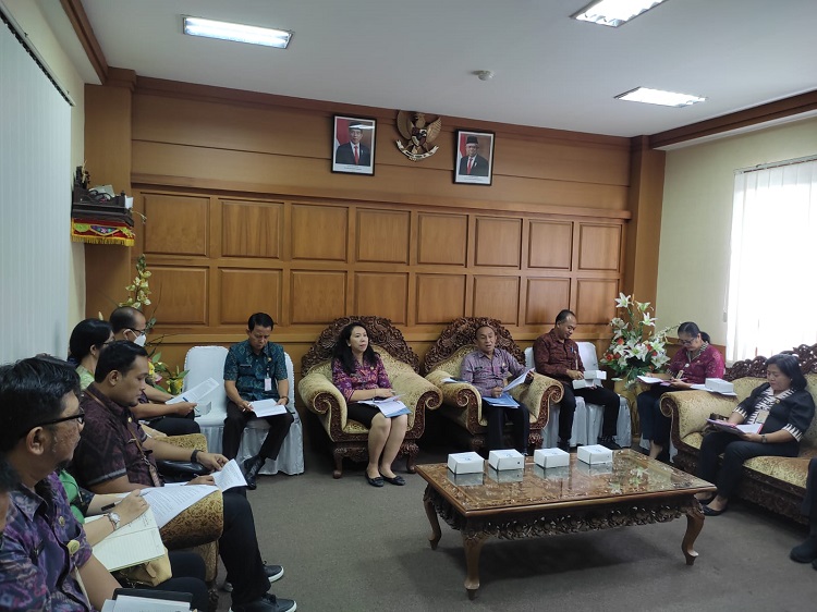Pembahasan Penggunaan Produk Dalam Negeri
