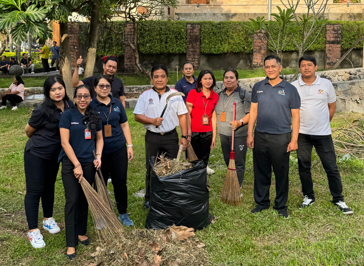 World Cleanup Day Dinas Kominfos Denpasar