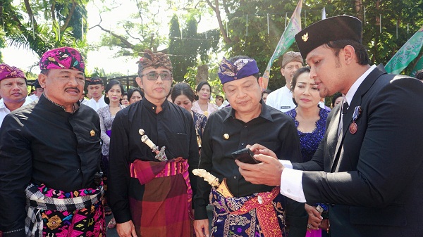 Momen HUT Kota Denpasar, Walikota Launching Dua Aplikasi Mobile