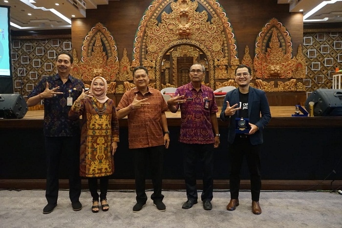 Gelar Digitalk, Walikota Rai Mantra Ajak Lebih Kreatif Meraih Peluang Global
