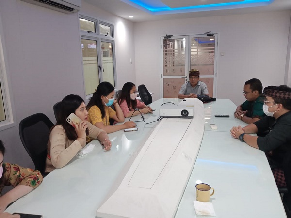 Review Manajemen Media Sosial dan Website Kota Denpasar