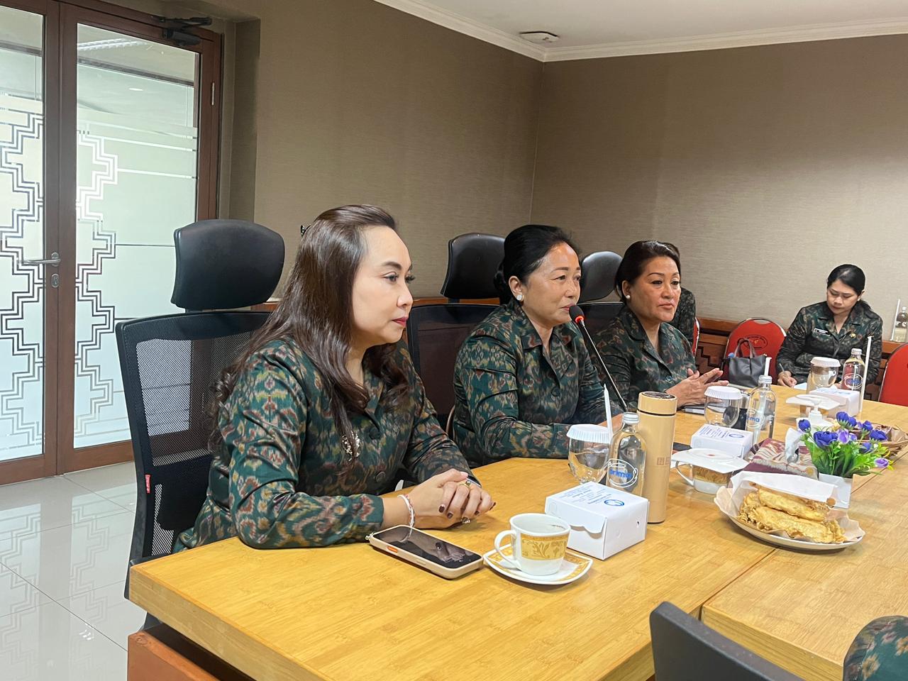 Dekranasda Kota Denpasar Fokuskan Digitalisasi, Regenerasi Perajin, dan Keberlanjutan di Tahun 2026