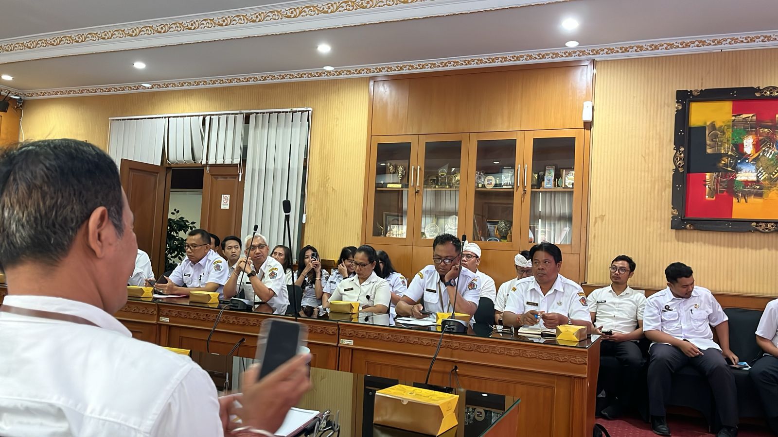 Bappeda Kota Denpasar Gelar Rapat Evaluasi dan Penyusunan RPKD Kemiskinan Tahun 2026