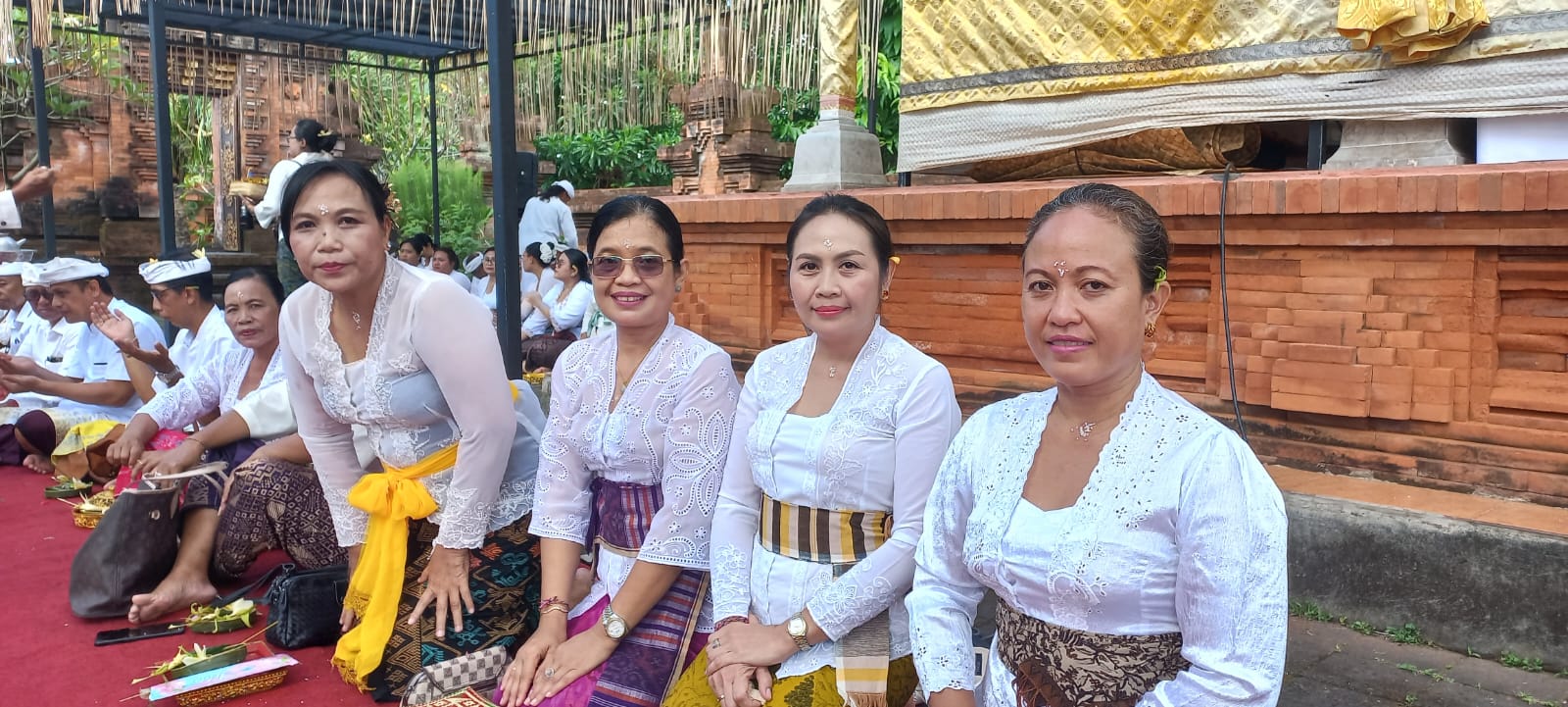 Perayaan Tumpek Landep, OPD Kota Denpasar Gelar Persembahyangan Bersama di Pura Lokanatha